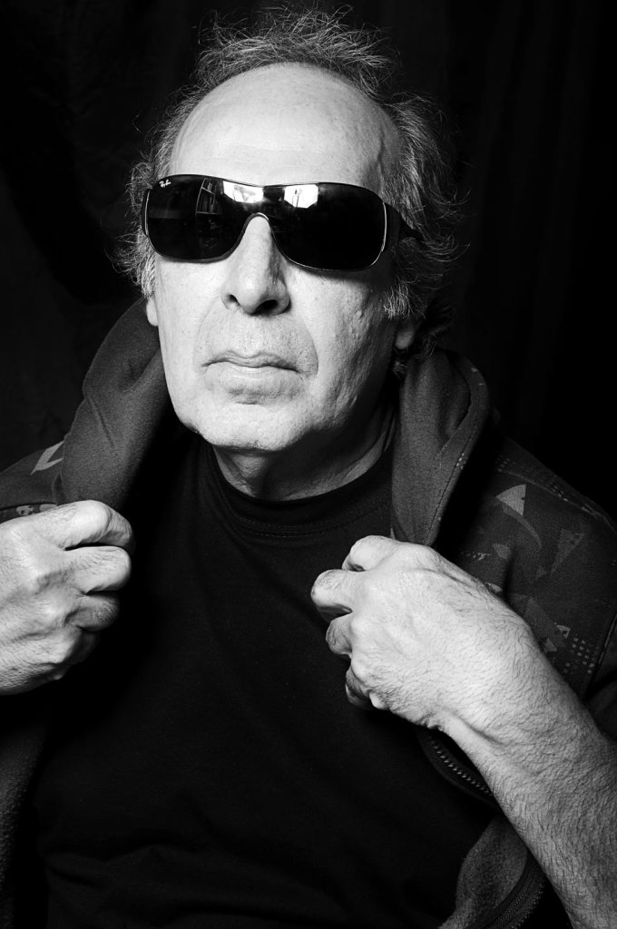 Portrait de l'artiste Manuel Merida